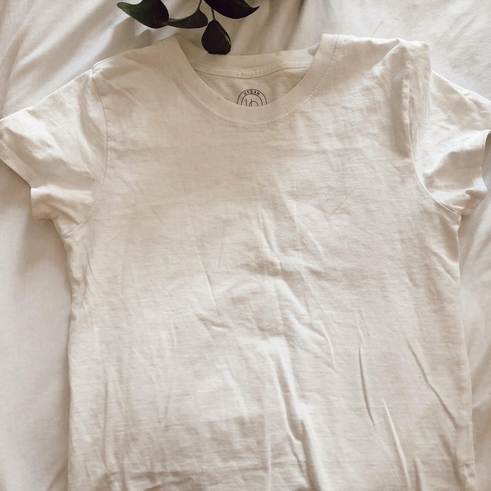 Urban Outfitters white tee